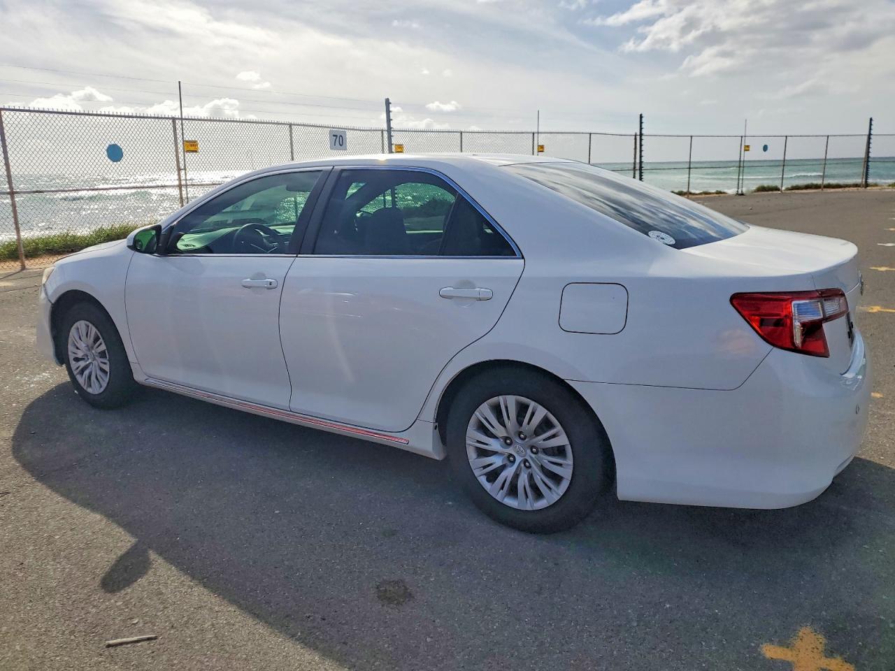 2012 TOYOTA CAMRY BASE photo 2