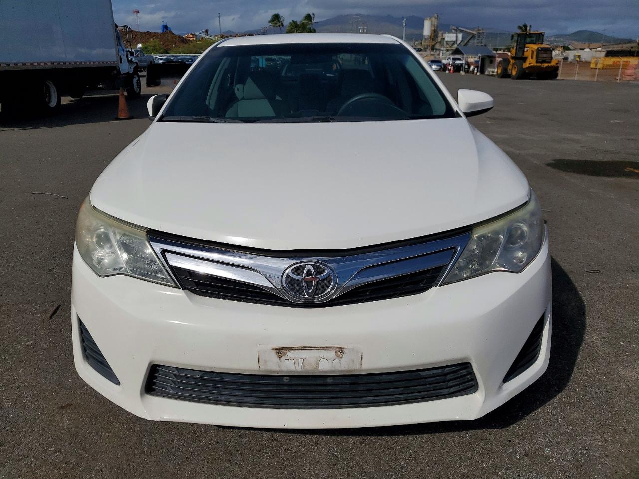 2012 TOYOTA CAMRY BASE photo 5