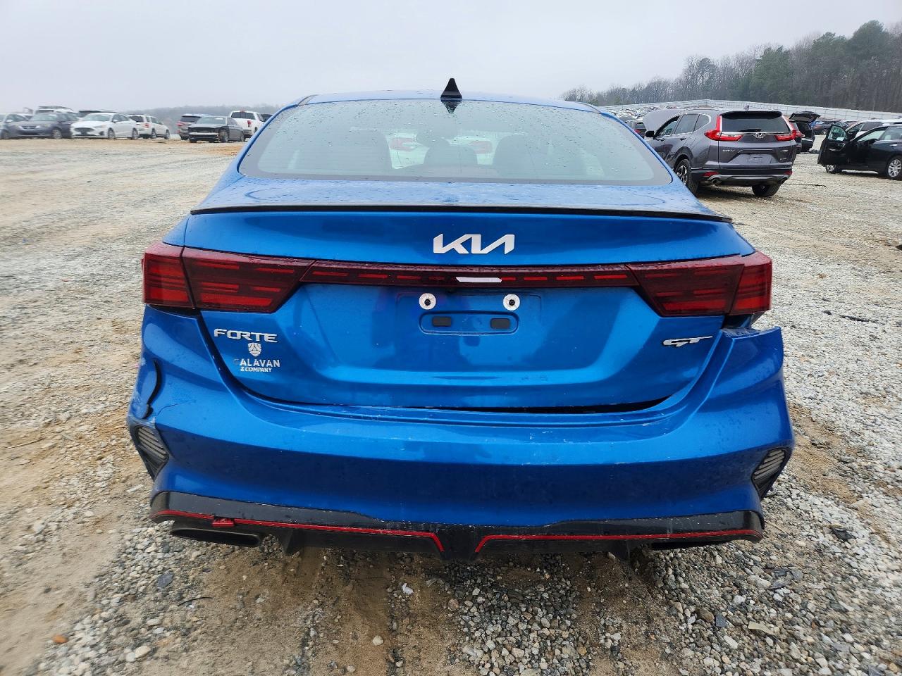 2023 KIA FORTE GT photo 6