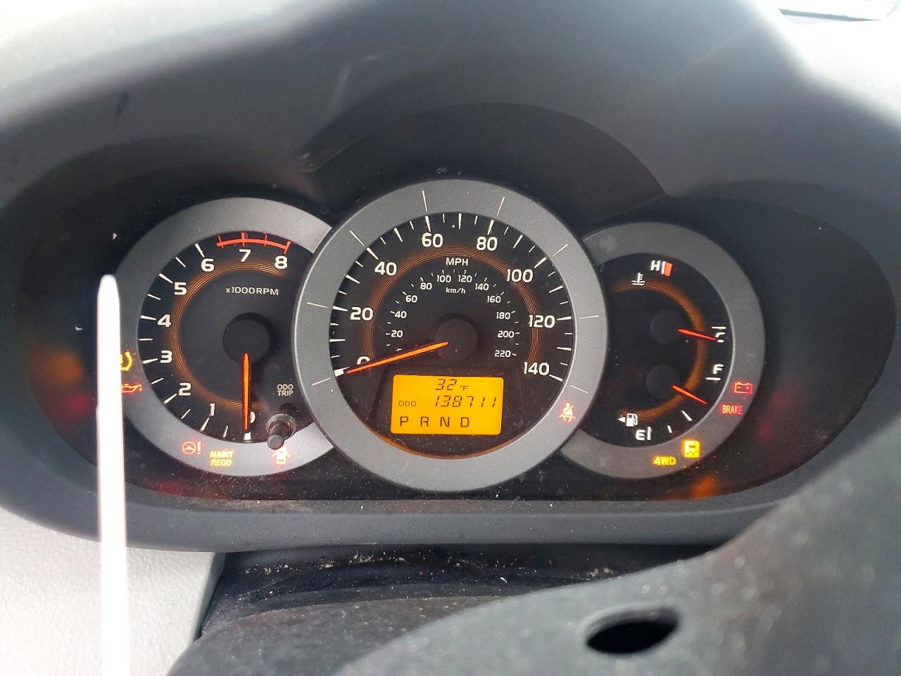 2012 TOYOTA RAV4 photo 9