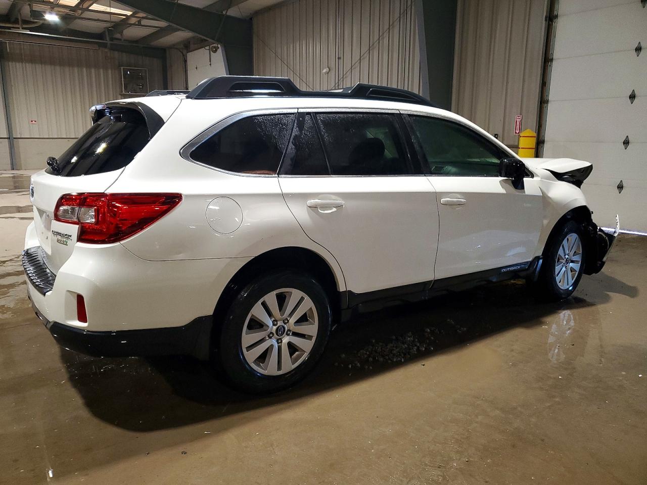 2015 SUBARU OUTBACK 2.5I PREMIUM photo 3