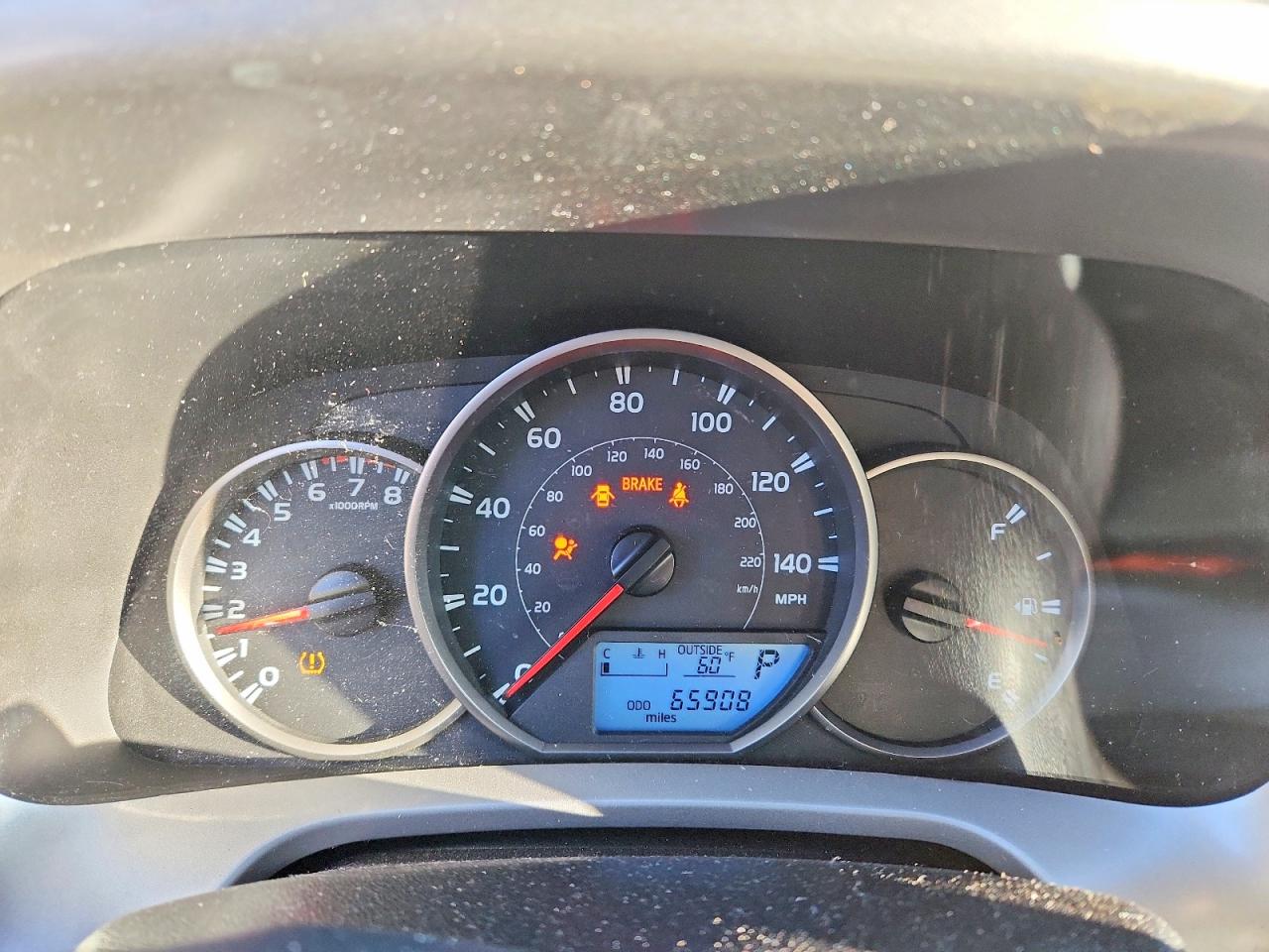 2016 TOYOTA RAV4 LE photo 9
