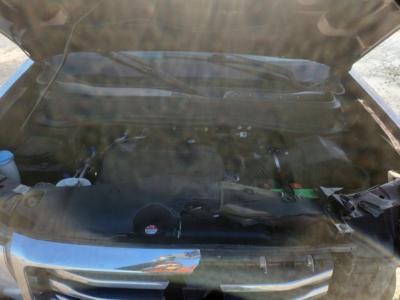 2015 HONDA PILOT LX photo 12