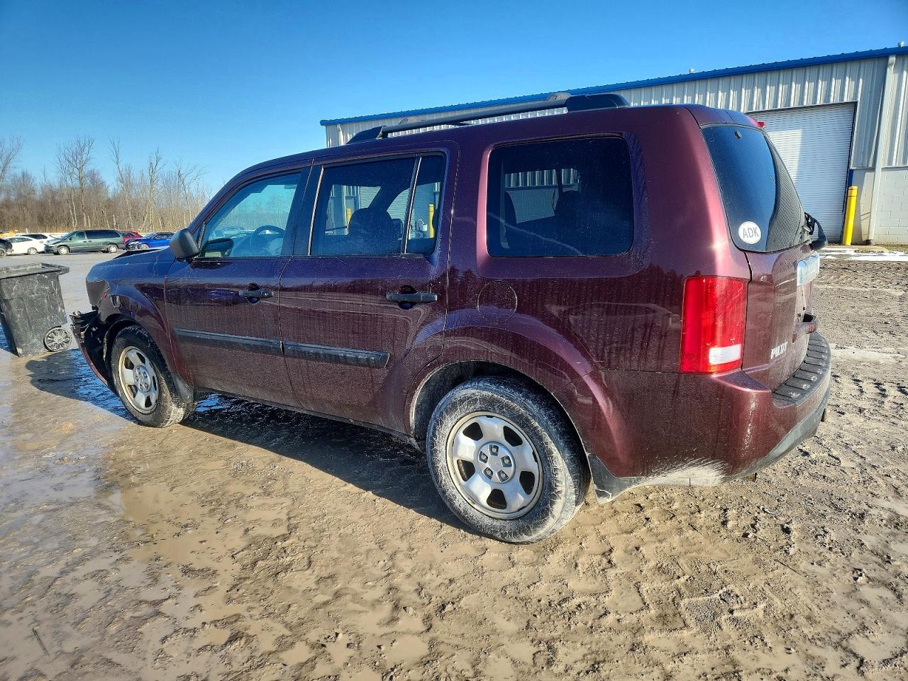 2015 HONDA PILOT LX photo 2
