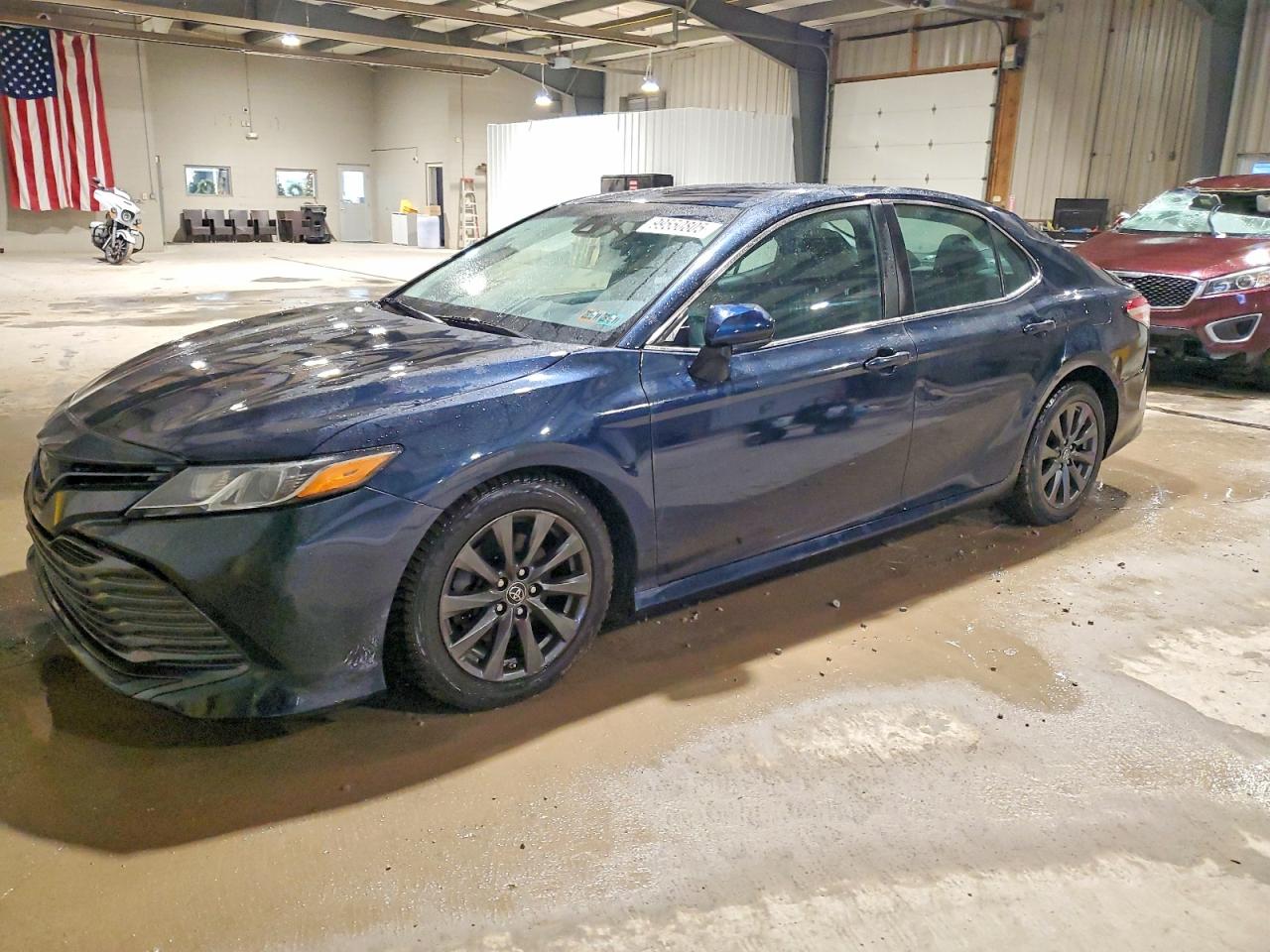 2018 TOYOTA CAMRY