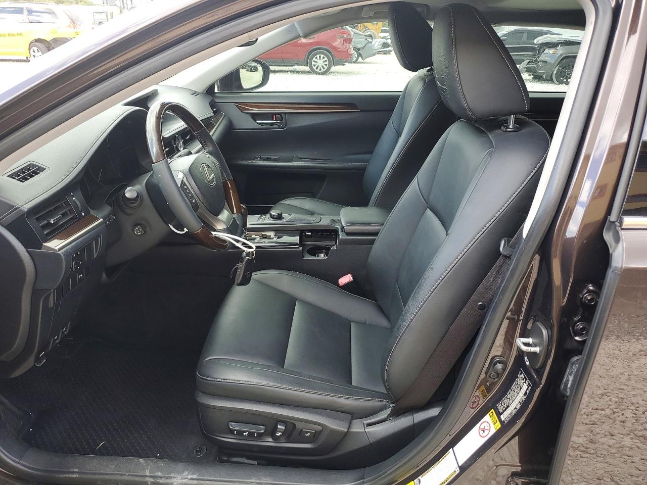2013 LEXUS ES 350 photo 7