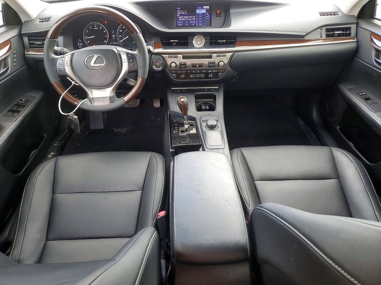 2013 LEXUS ES 350 photo 8