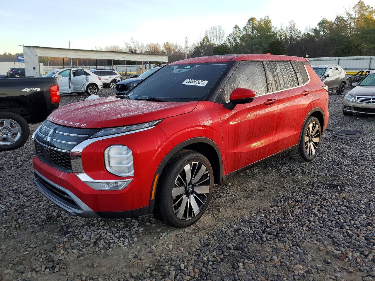 2025 MITSUBISHI OUTLANDER