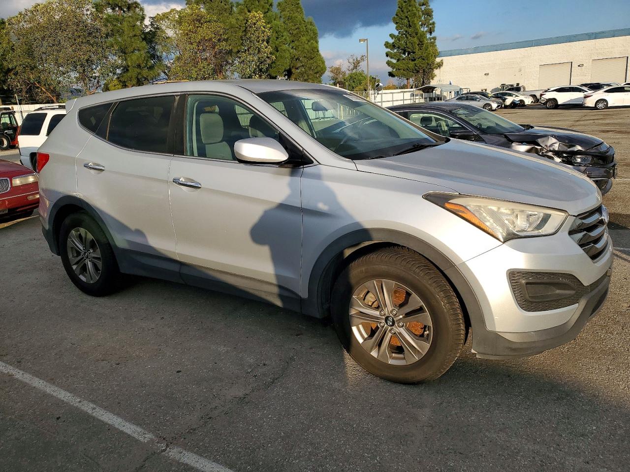 2016 HYUNDAI SANTA FE SPORT photo 4
