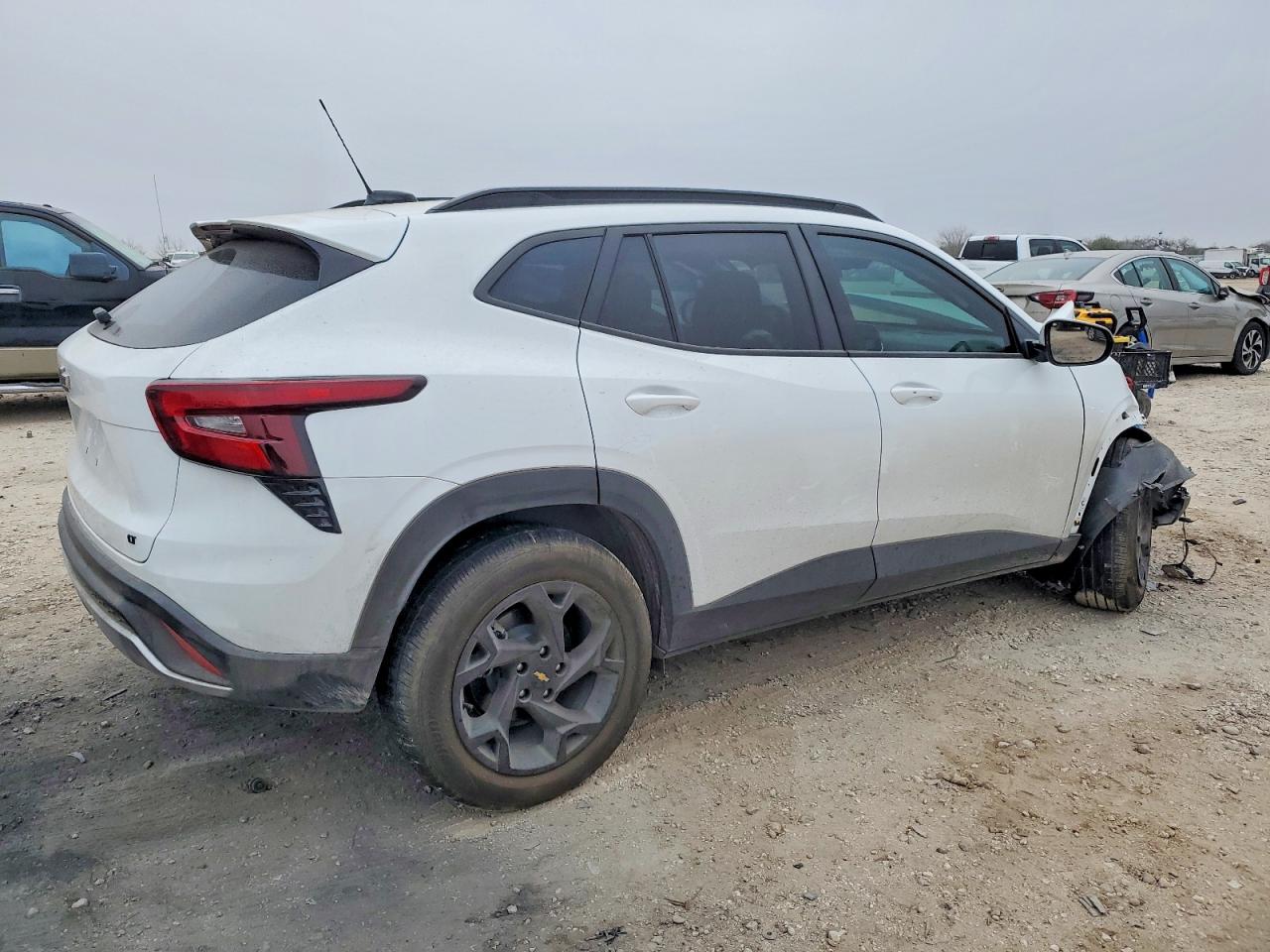 2025 CHEVROLET TRAX 1LT photo 5