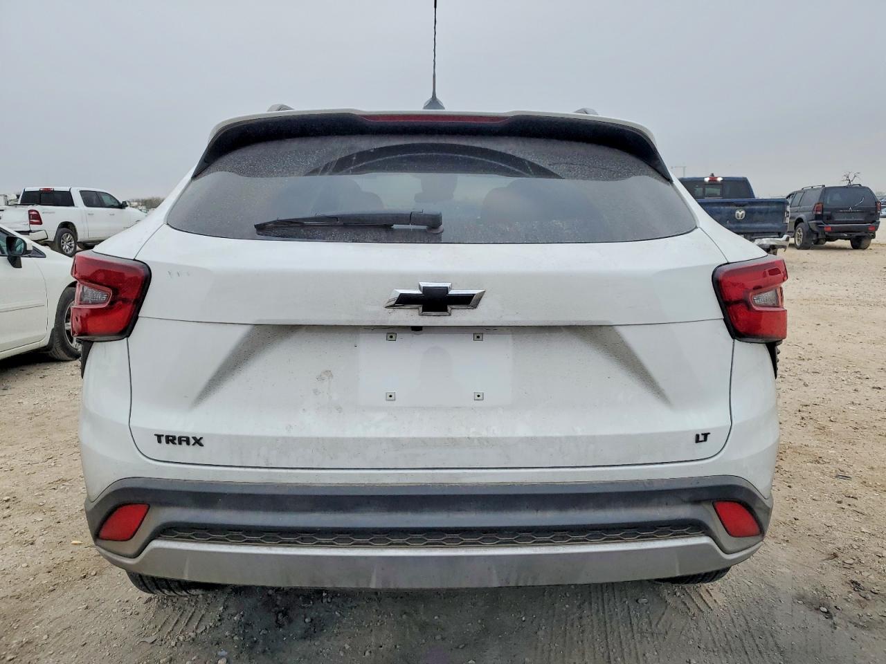 2025 CHEVROLET TRAX 1LT photo 11