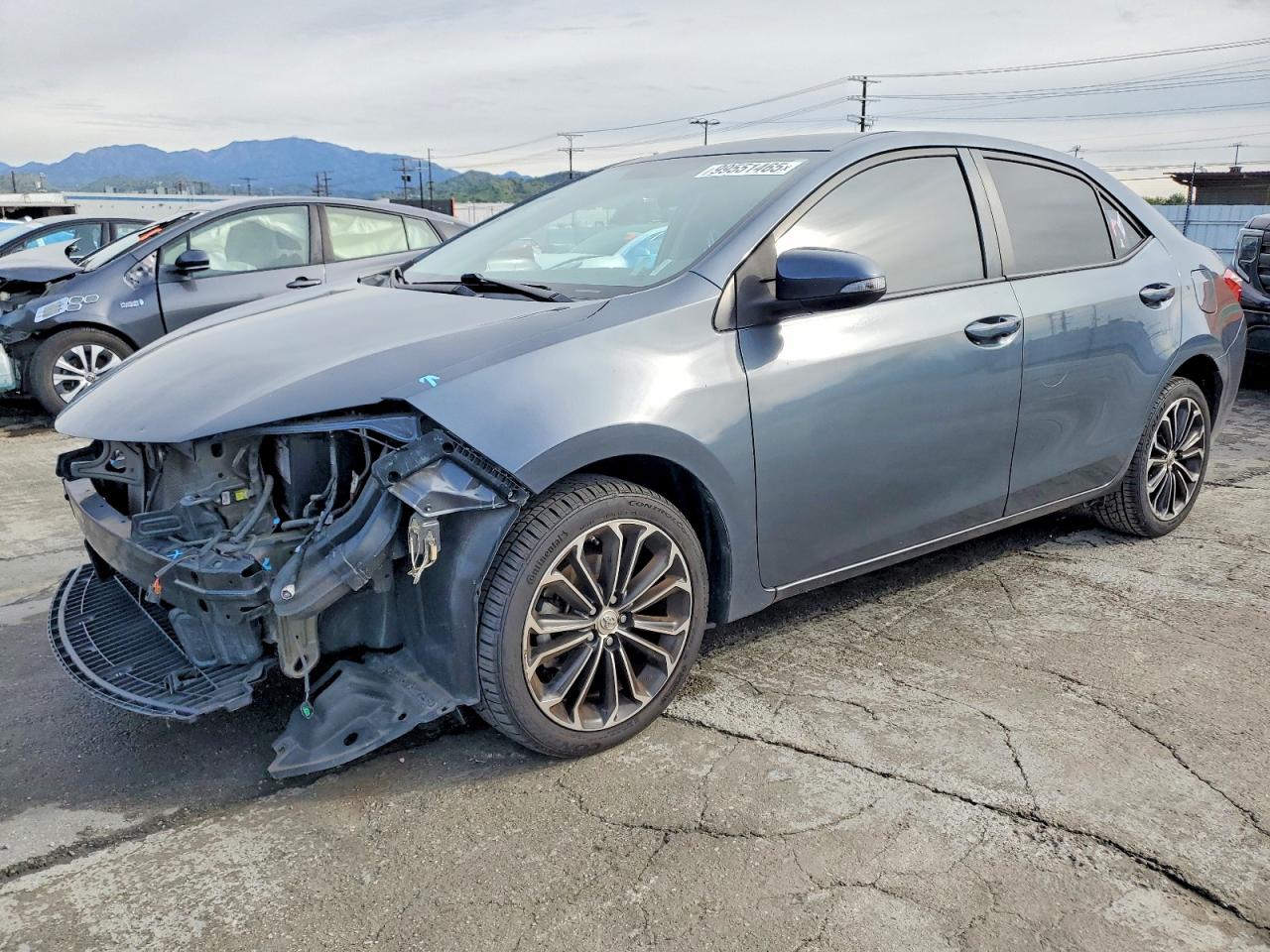 2015 TOYOTA COROLLA