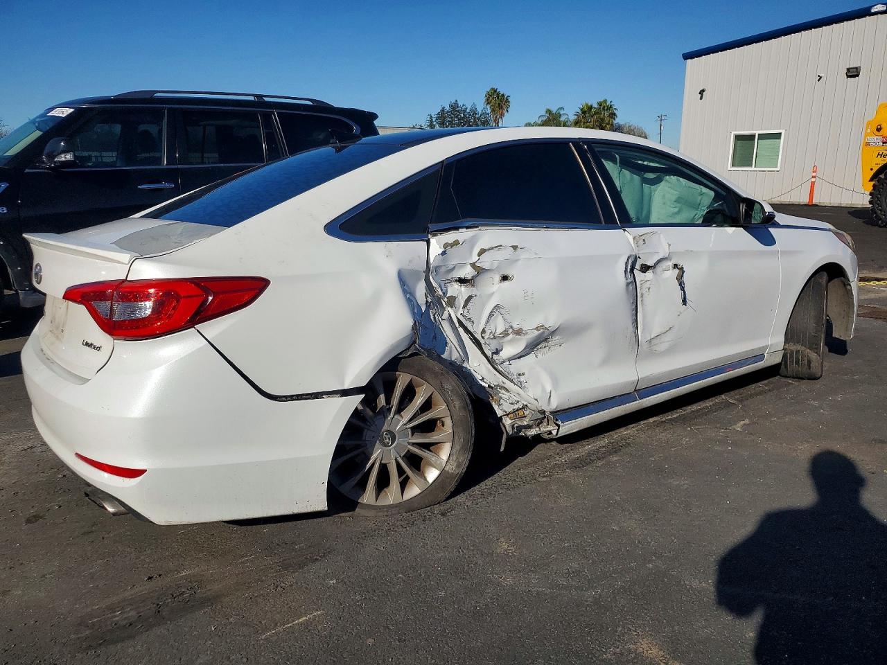 2015 HYUNDAI SONATA SPORT photo 3