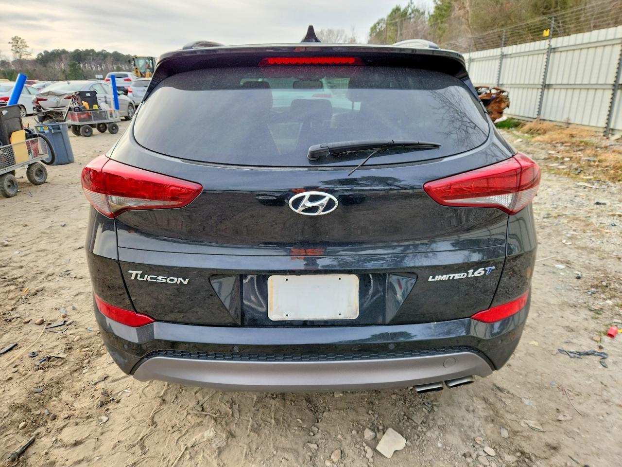 2018 HYUNDAI TUCSON VALUE photo 6