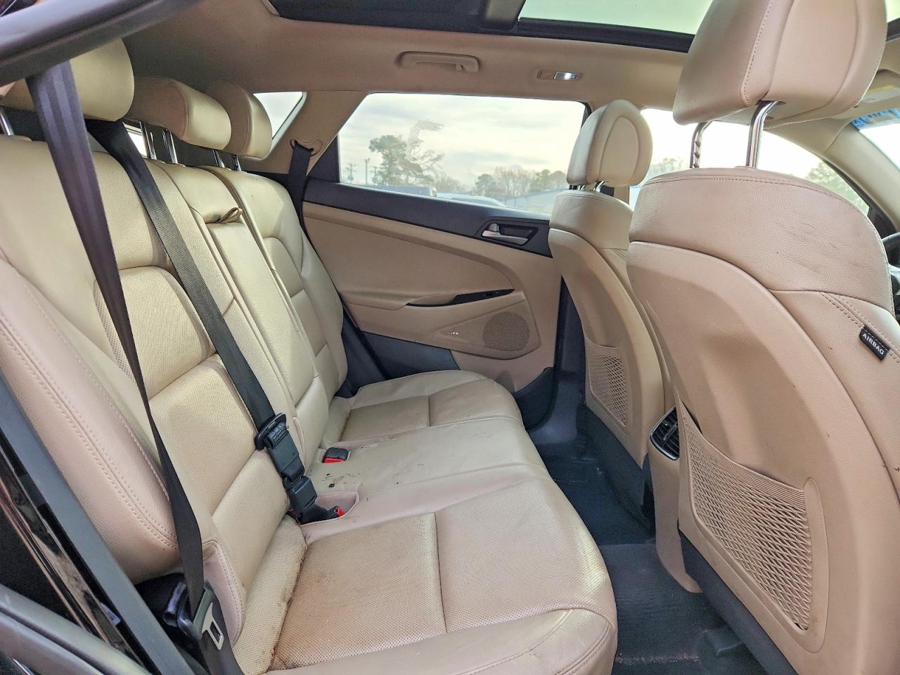 2018 HYUNDAI TUCSON VALUE photo 10