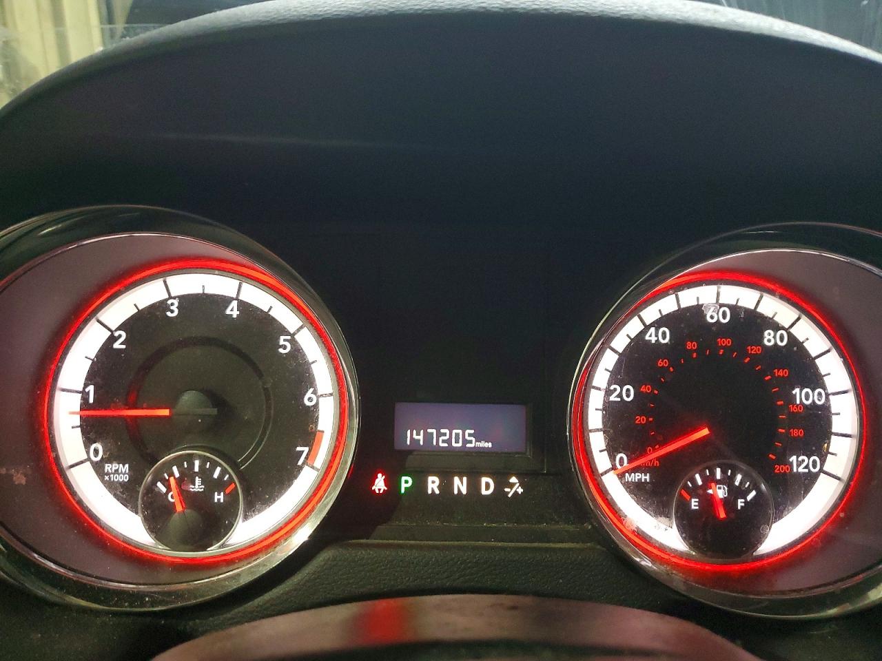 2015 DODGE GRAND CARAVAN SE photo 17