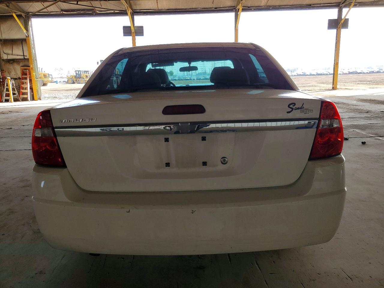 2004 CHEVROLET MALIBU photo 6
