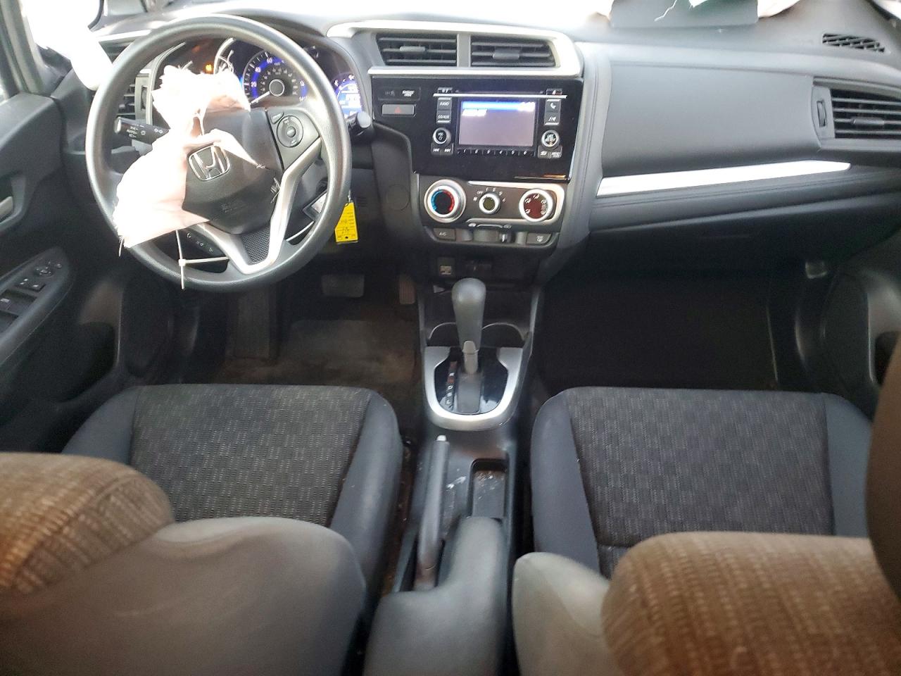 2017 HONDA FIT LX photo 8
