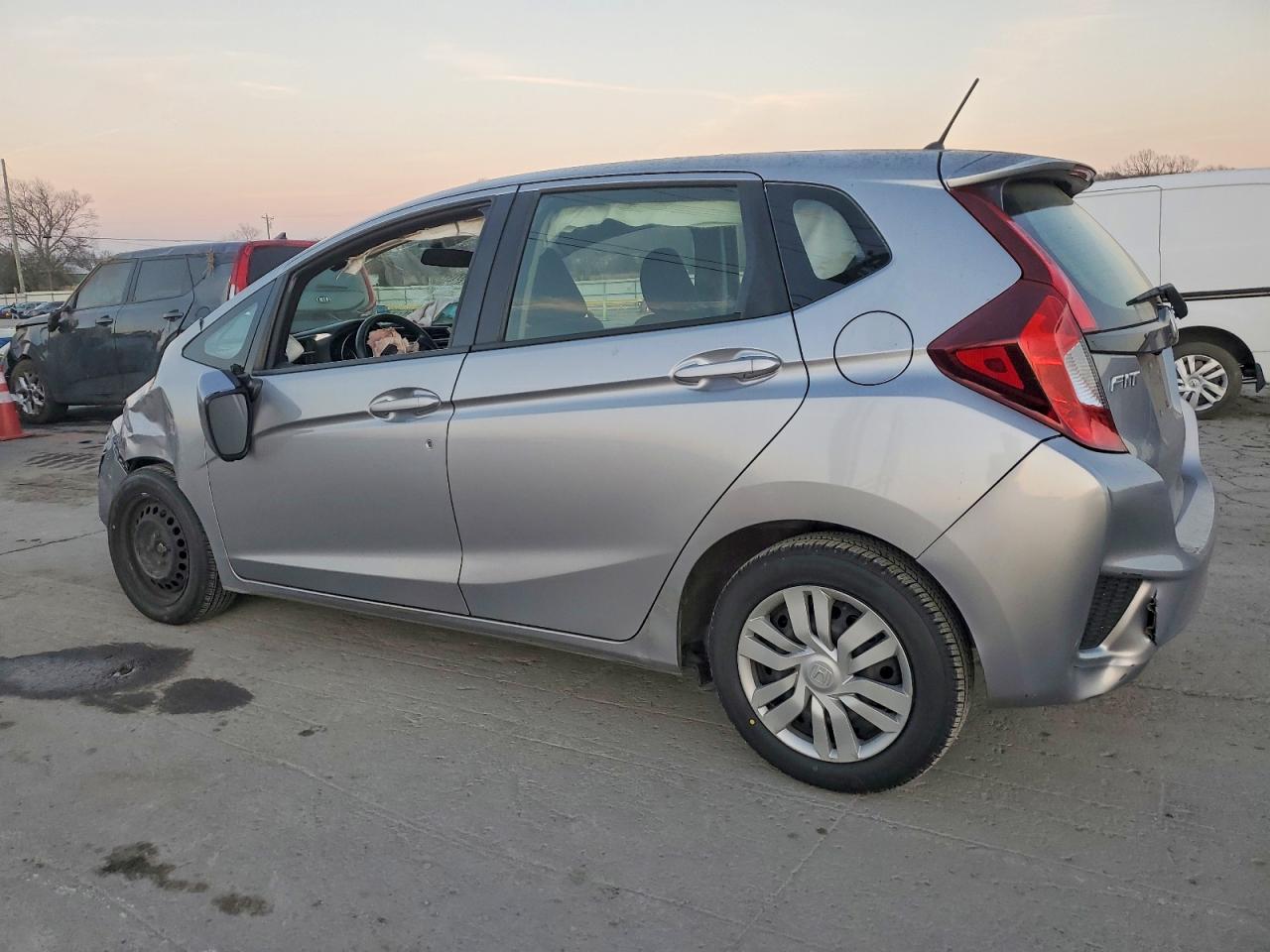 2017 HONDA FIT LX photo 2
