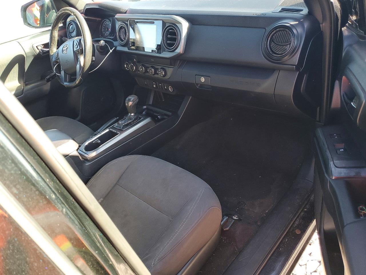 2019 TOYOTA TACOMA DOUBLE CAB photo 8