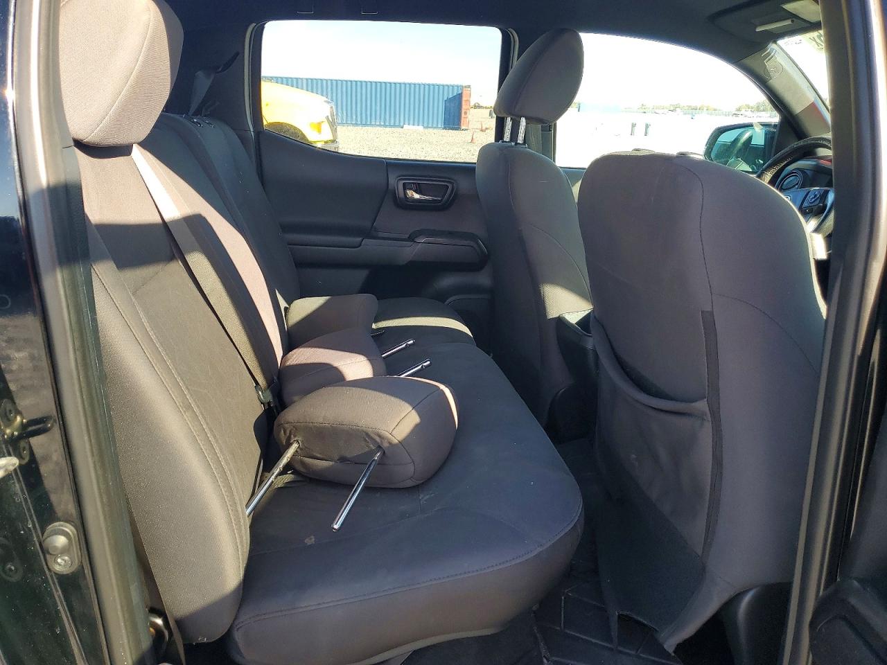 2019 TOYOTA TACOMA DOUBLE CAB photo 10
