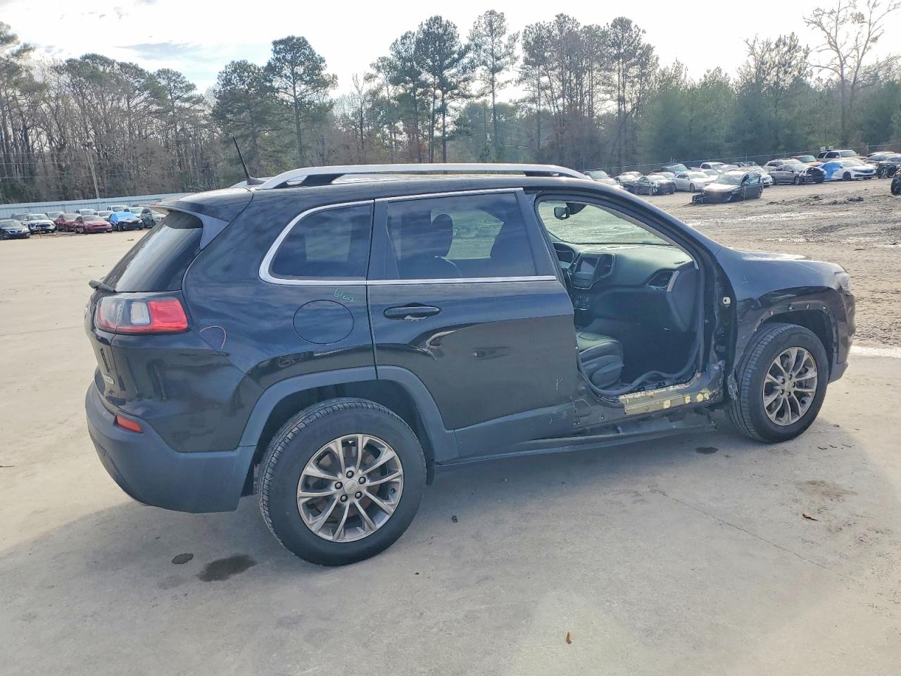 2019 JEEP CHEROKEE LATITUDE PLUS photo 3