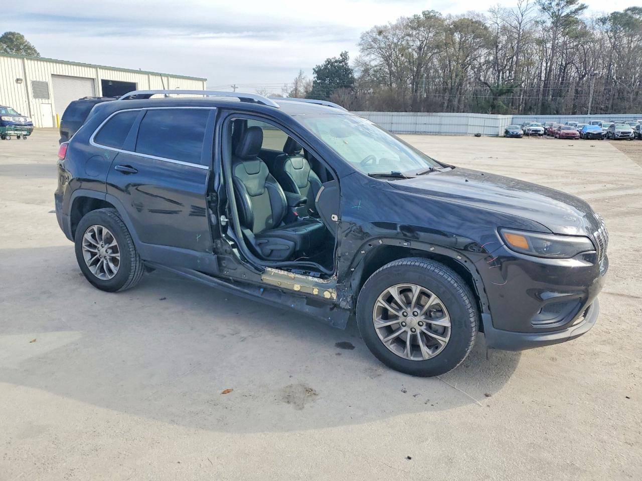 2019 JEEP CHEROKEE LATITUDE PLUS photo 4