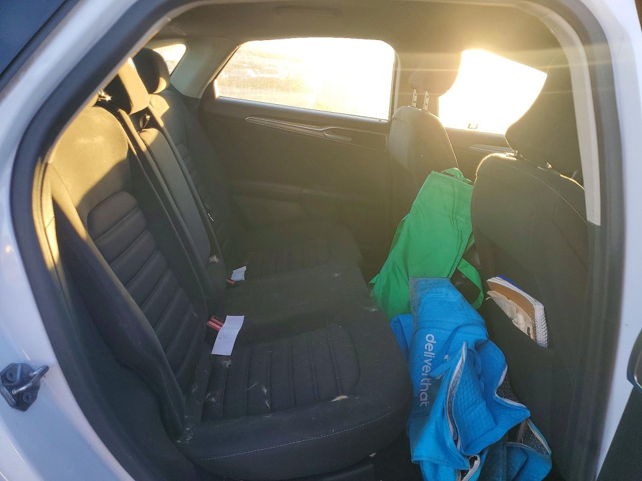 2019 FORD FUSION SE photo 19