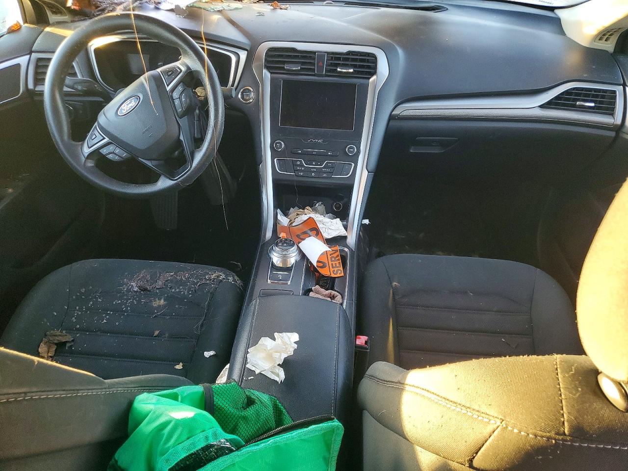 2019 FORD FUSION SE photo 15