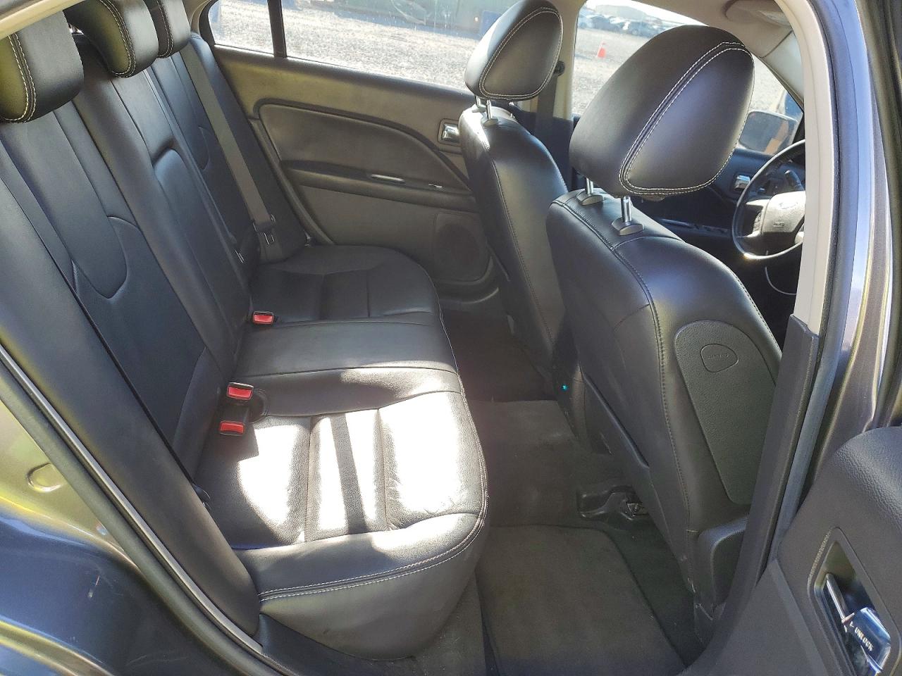 2010 FORD FUSION SEL photo 10