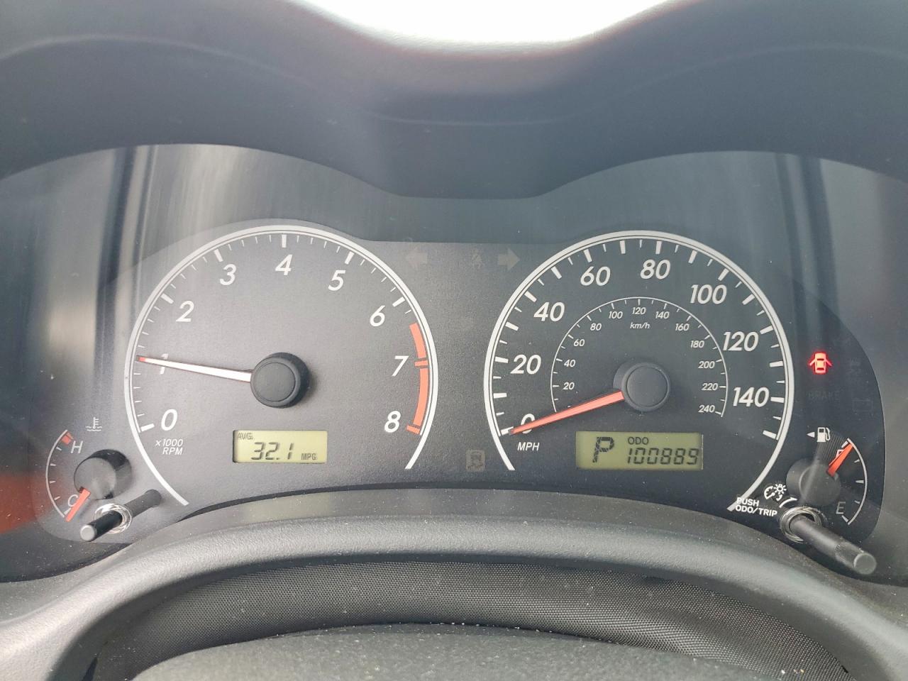 2013 TOYOTA COROLLA BASE photo 9