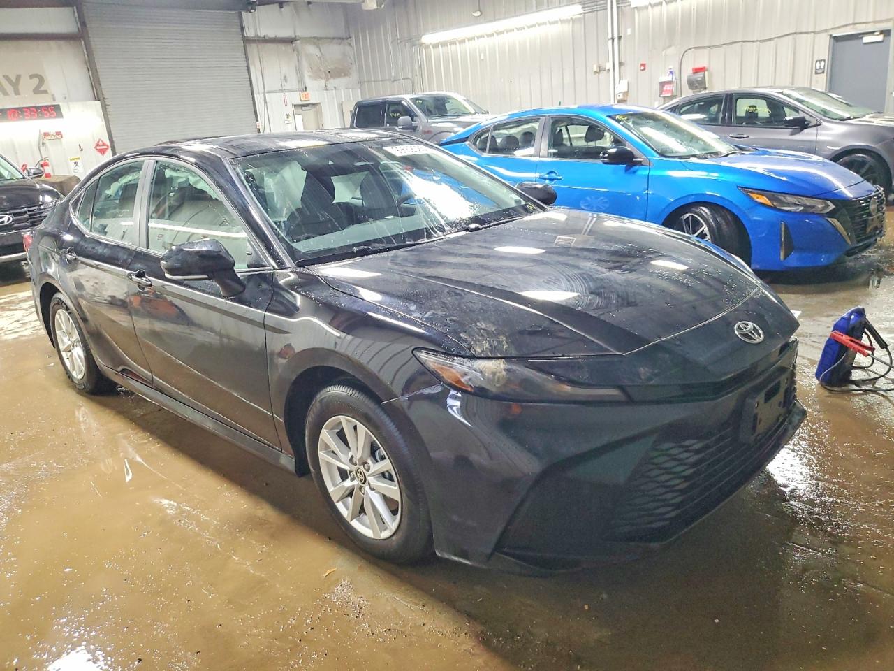 2025 TOYOTA CAMRY LE photo 4