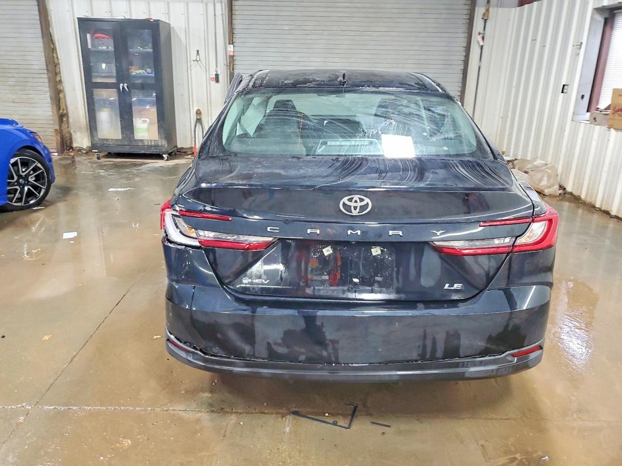 2025 TOYOTA CAMRY LE photo 6