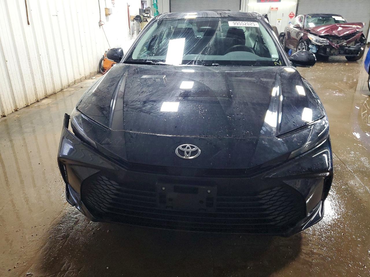 2025 TOYOTA CAMRY LE photo 5