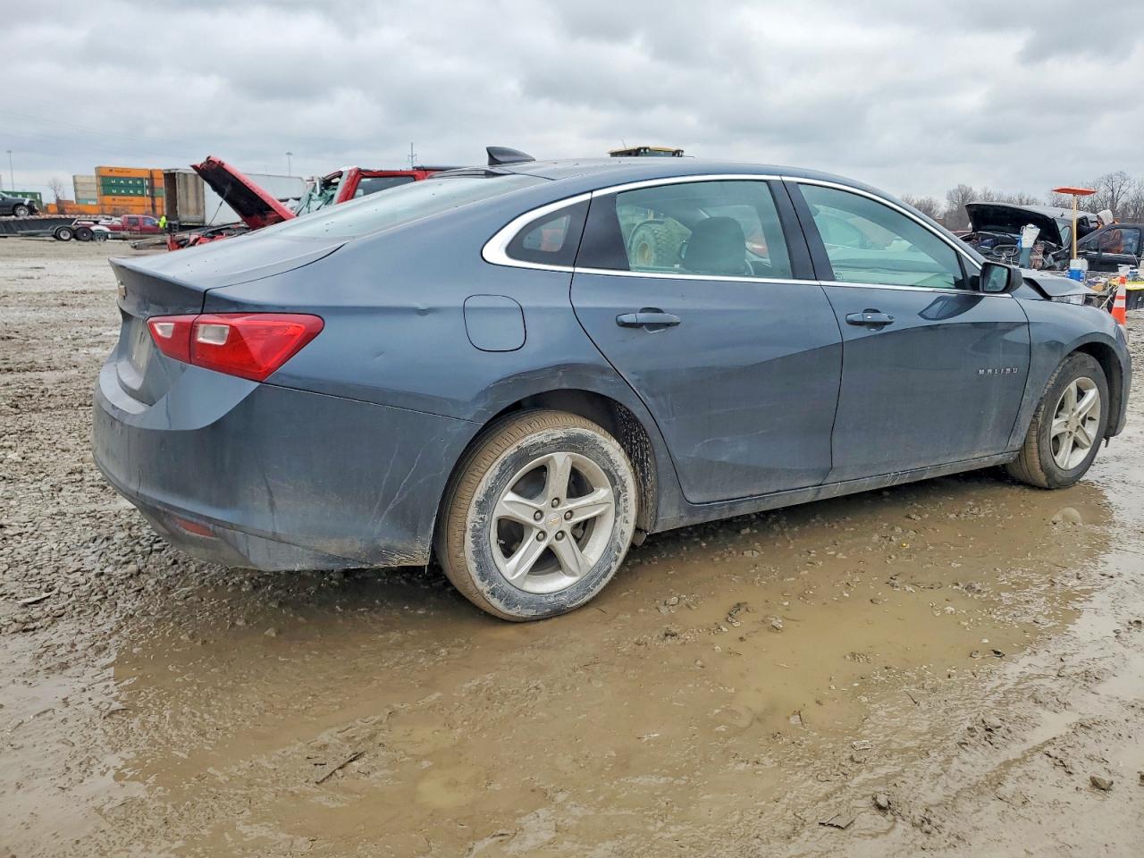 2021 CHEVROLET MALIBU LS photo 3
