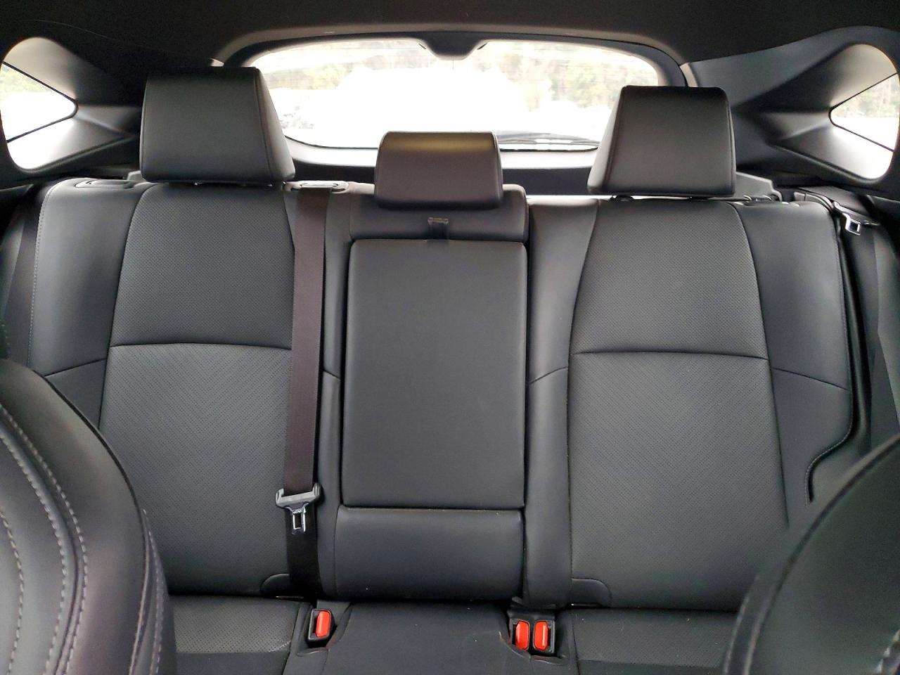2024 TOYOTA VENZA LE photo 10
