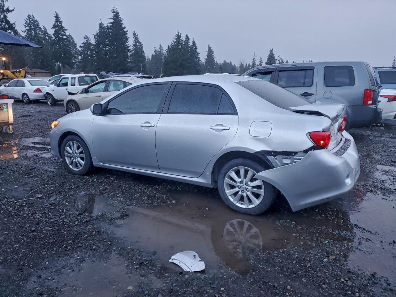 2010 TOYOTA COROLLA BASE photo 2