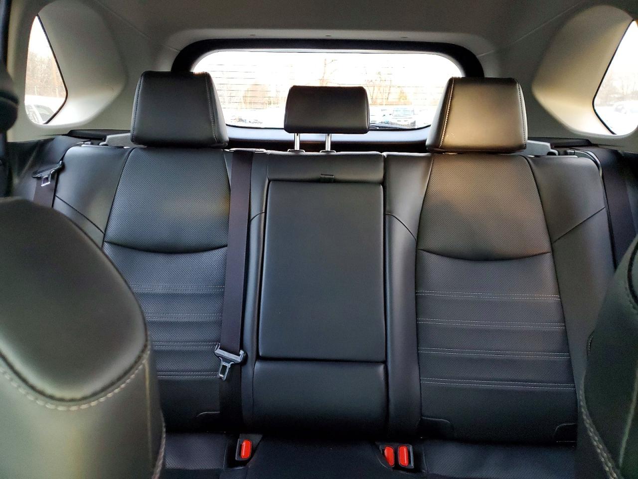 2024 TOYOTA RAV4 LIMITED photo 10