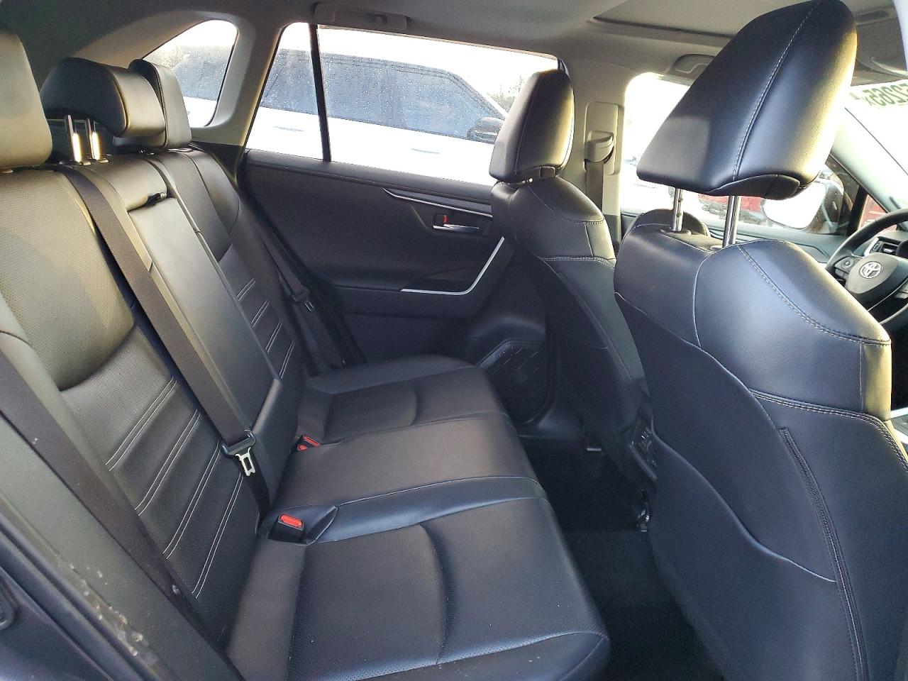 2024 TOYOTA RAV4 LIMITED photo 11