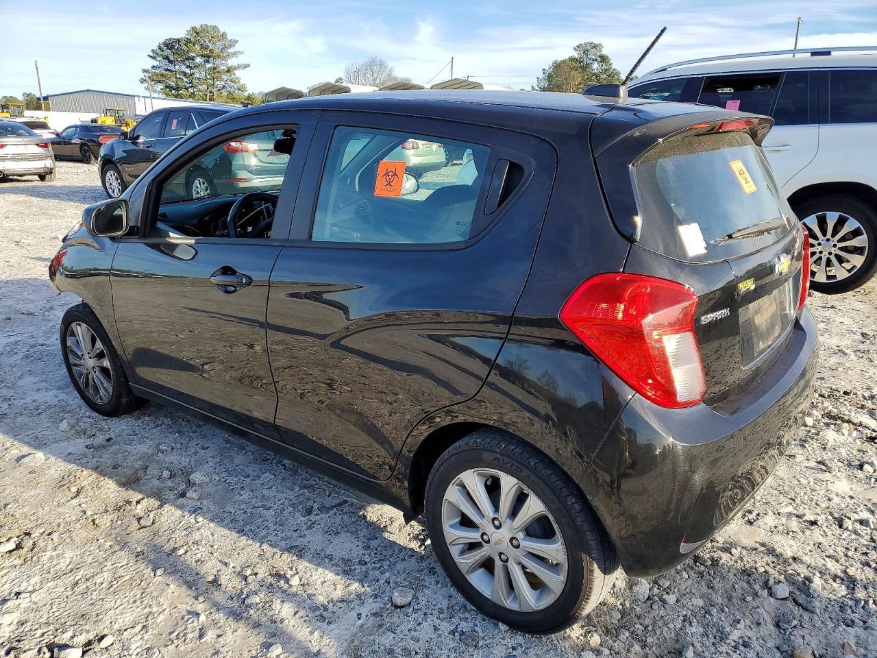 2018 CHEVROLET SPARK 1LT photo 2