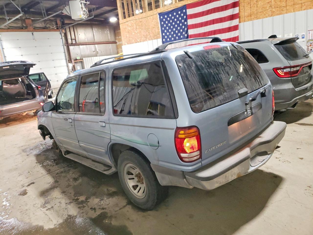 1998 FORD EXPLORER photo 2