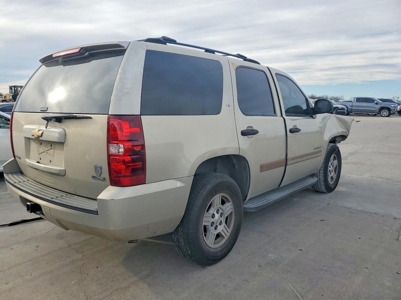 2007 CHEVROLET TAHOE C1500 photo 3