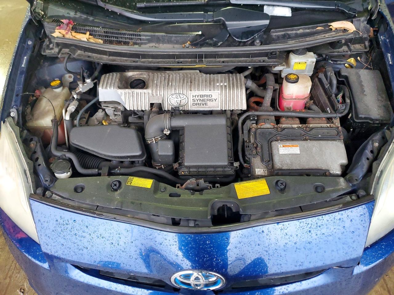 2011 TOYOTA PRIUS photo 11