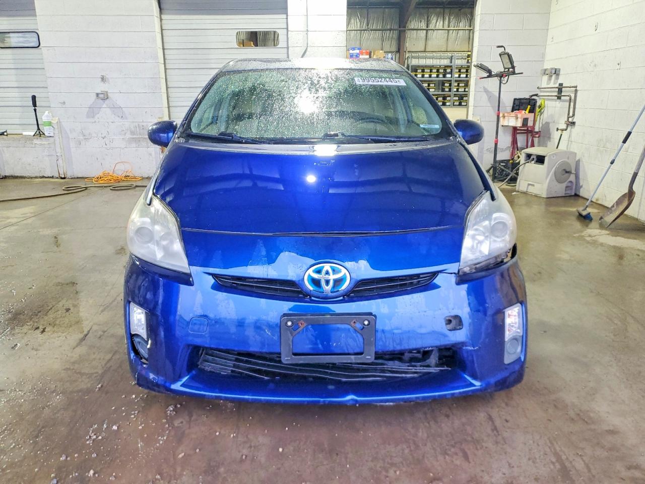 2011 TOYOTA PRIUS photo 5