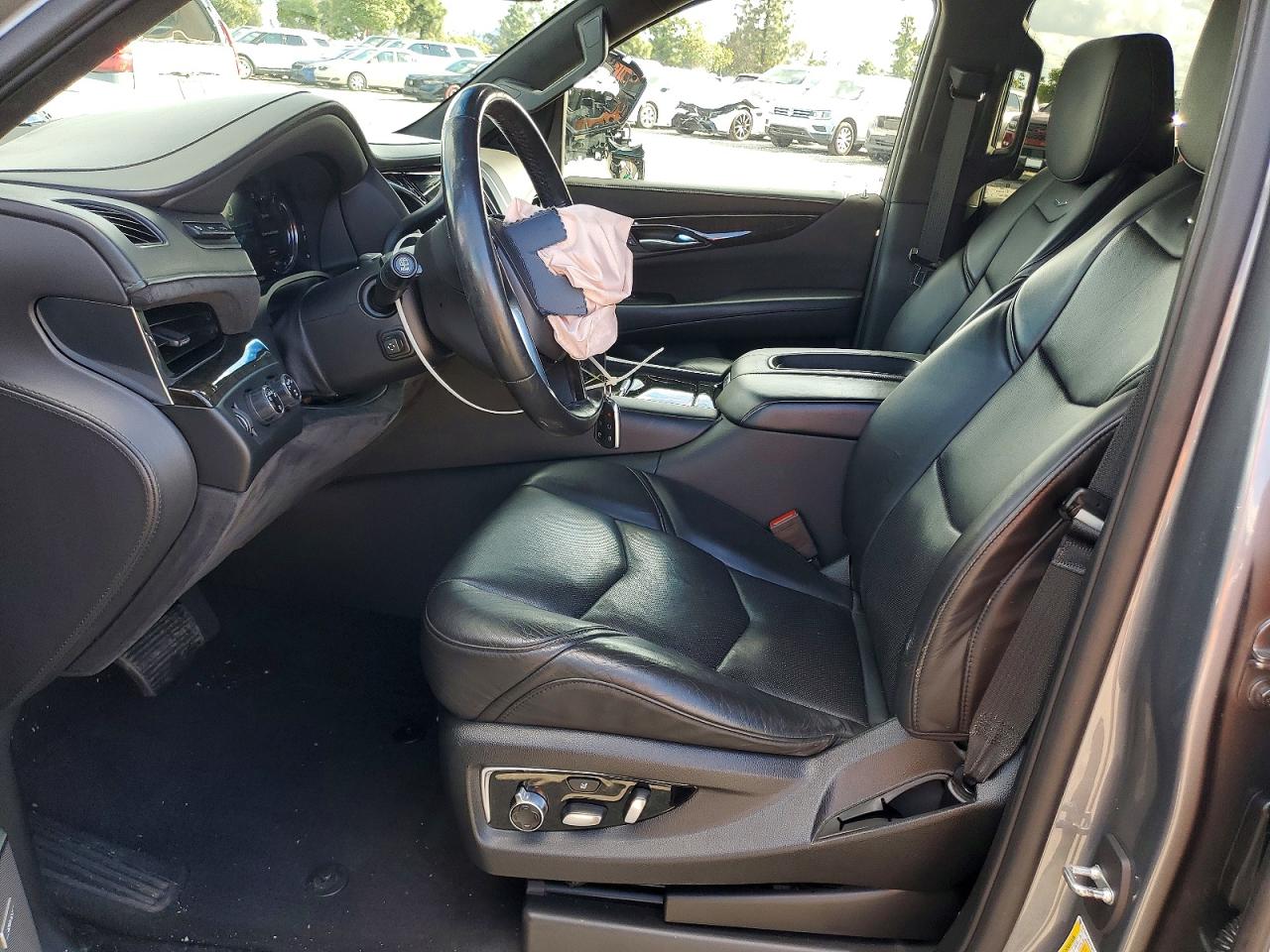 2019 CADILLAC ESCALADE ESV PLATINUM photo 7
