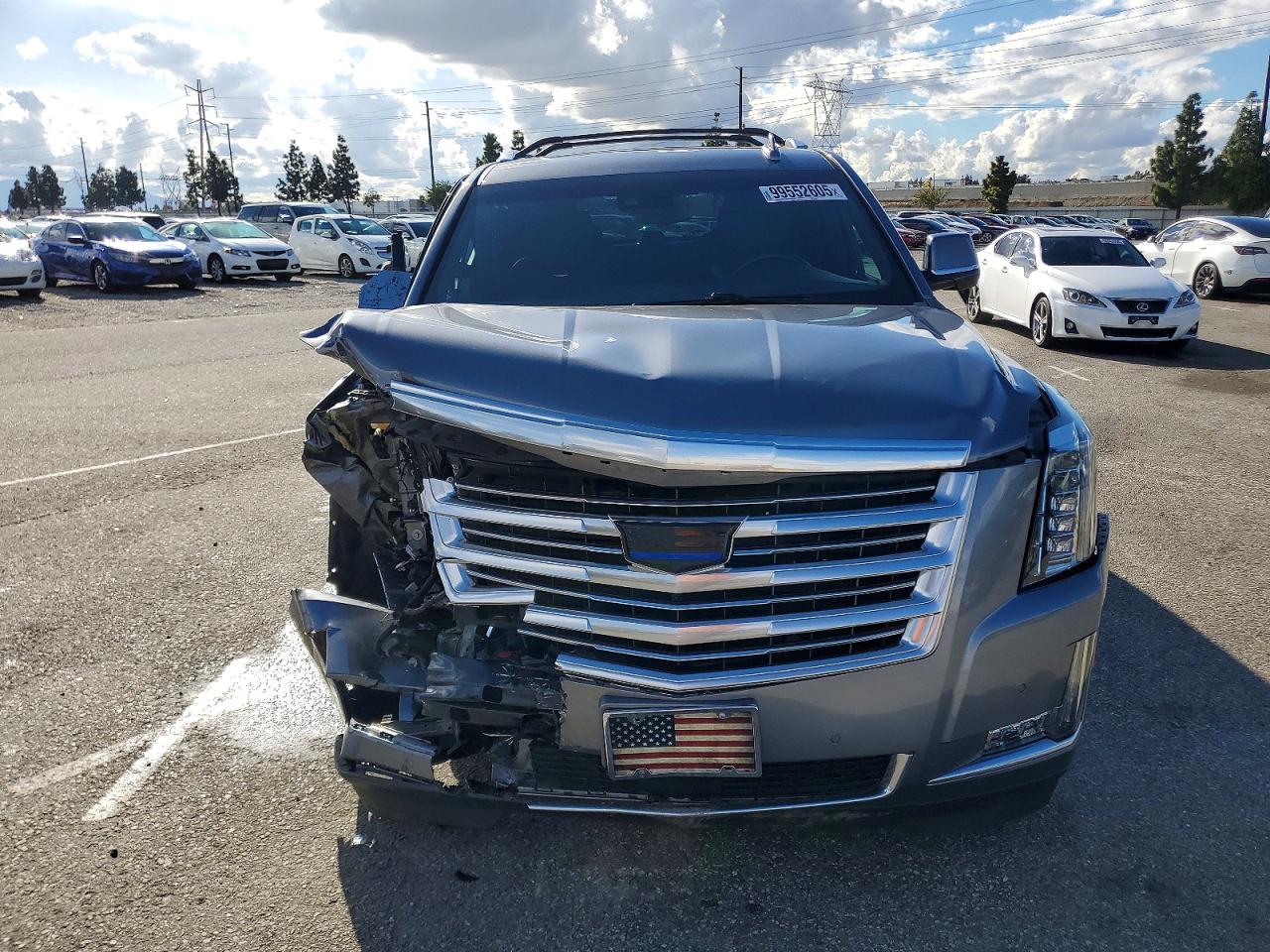 2019 CADILLAC ESCALADE ESV PLATINUM photo 5