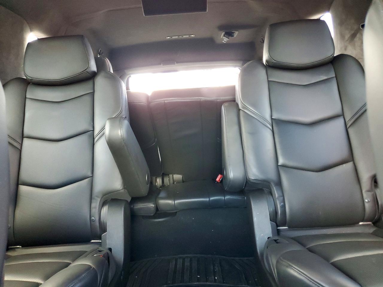 2019 CADILLAC ESCALADE ESV PLATINUM photo 10