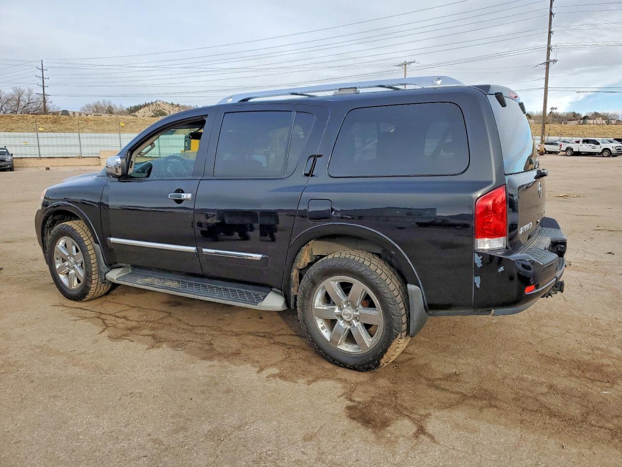 2013 NISSAN ARMADA SV photo 2