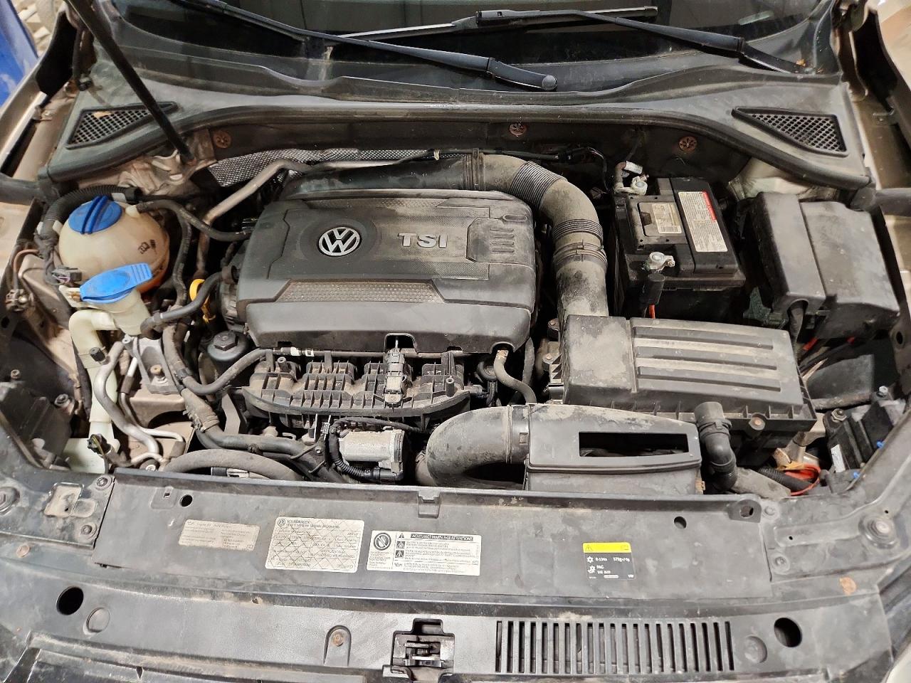 2015 VOLKSWAGEN PASSAT photo 21