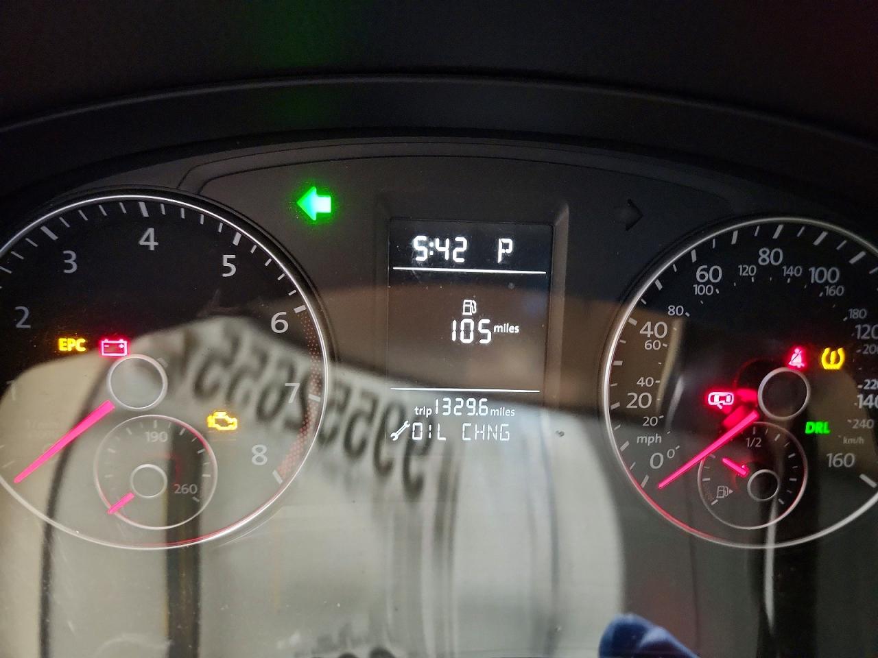 2015 VOLKSWAGEN PASSAT photo 17